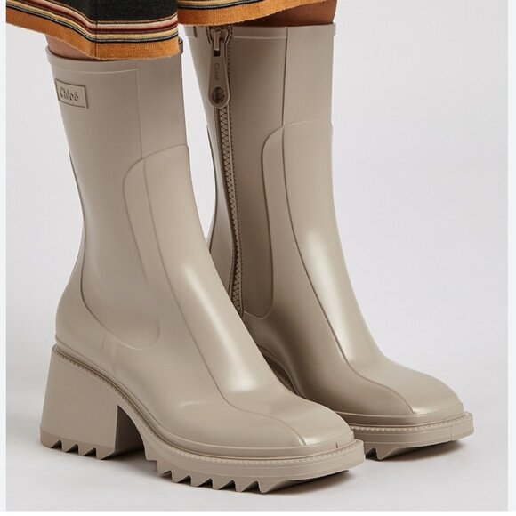 Chloé Heeled Rubber Women’s Ankle Rain Boots Size 38 - Picture 1 of 10